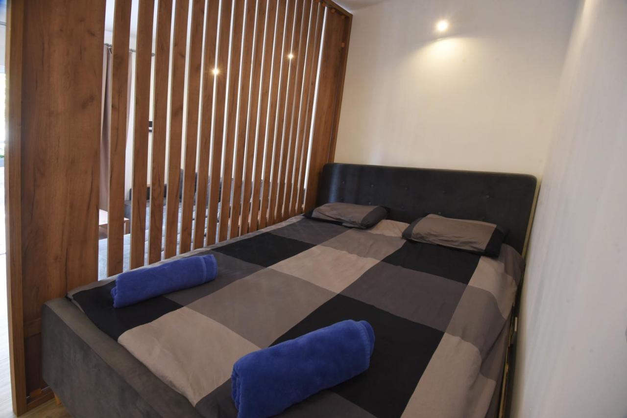 Tasos Apartment Белград Екстериор снимка