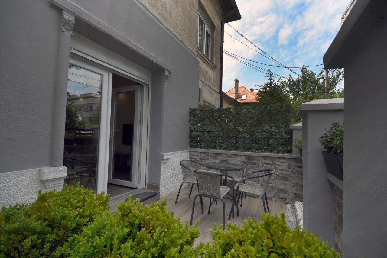 Tasos Apartment Белград Екстериор снимка